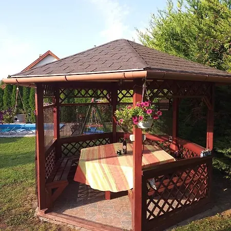 Balatonfuzfo/balaton 18797 Tatil Evi